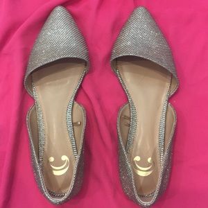 EUC Charming Charlie metallic pattern flats